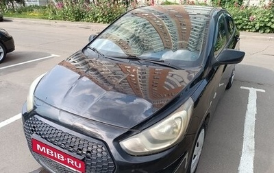 Hyundai Solaris II рестайлинг, 2013 год, 650 000 рублей, 1 фотография
