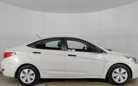 Hyundai Solaris II рестайлинг, 2015 год, 1 060 000 рублей, 4 фотография