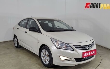 Hyundai Solaris II рестайлинг, 2015 год, 1 060 000 рублей, 3 фотография