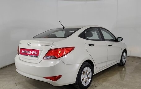 Hyundai Solaris II рестайлинг, 2015 год, 1 060 000 рублей, 5 фотография