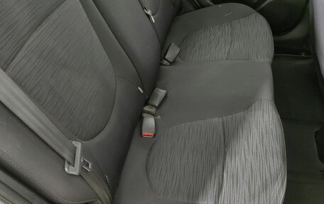 Hyundai Solaris II рестайлинг, 2015 год, 1 060 000 рублей, 23 фотография