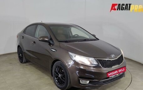 KIA Rio III рестайлинг, 2016 год, 980 000 рублей, 3 фотография