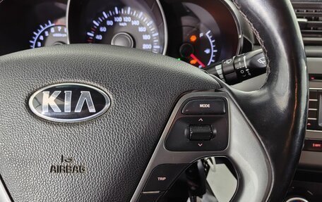 KIA Rio III рестайлинг, 2016 год, 980 000 рублей, 14 фотография