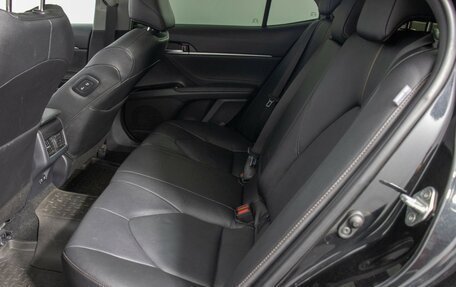 Toyota Camry, 2022 год, 3 470 000 рублей, 11 фотография
