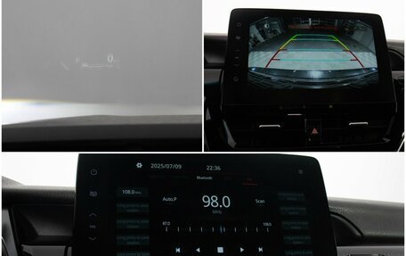 Toyota Camry, 2022 год, 3 470 000 рублей, 18 фотография