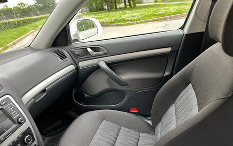 Skoda Octavia, 2013 год, 999 999 рублей, 12 фотография
