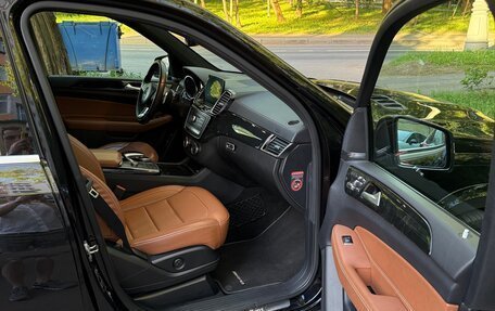 Mercedes-Benz GLS, 2018 год, 4 900 000 рублей, 9 фотография