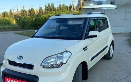KIA Soul I рестайлинг, 2011 год, 850 000 рублей, 2 фотография