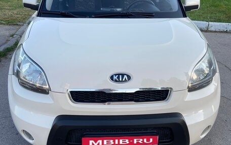 KIA Soul I рестайлинг, 2011 год, 850 000 рублей, 3 фотография