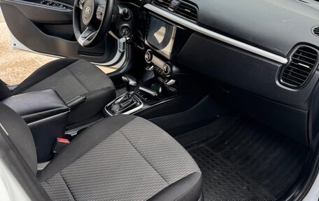 KIA Rio IV, 2018 год, 1 000 000 рублей, 7 фотография