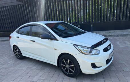 Hyundai Solaris II рестайлинг, 2013 год, 595 000 рублей, 7 фотография