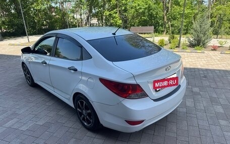Hyundai Solaris II рестайлинг, 2013 год, 595 000 рублей, 14 фотография