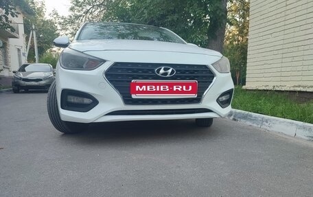 Hyundai Solaris II рестайлинг, 2018 год, 770 000 рублей, 3 фотография