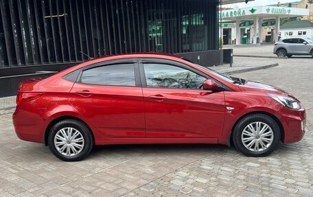 Hyundai Solaris II рестайлинг, 2011 год, 745 000 рублей, 12 фотография