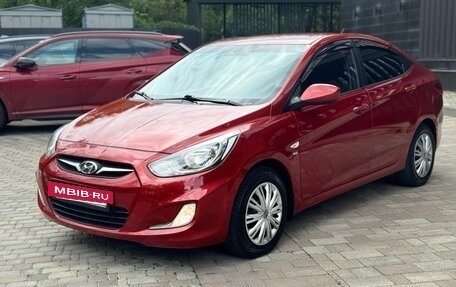 Hyundai Solaris II рестайлинг, 2011 год, 745 000 рублей, 2 фотография