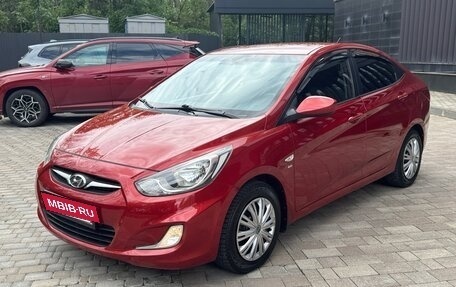 Hyundai Solaris II рестайлинг, 2011 год, 745 000 рублей, 4 фотография