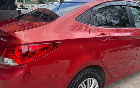 Hyundai Solaris II рестайлинг, 2011 год, 745 000 рублей, 28 фотография