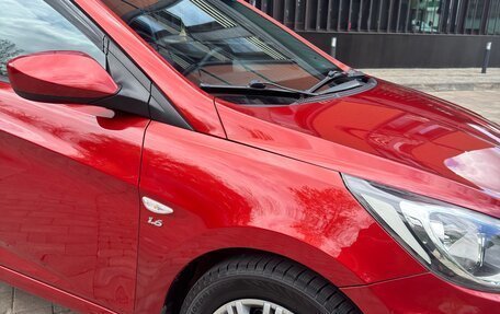 Hyundai Solaris II рестайлинг, 2011 год, 745 000 рублей, 27 фотография