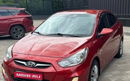 Hyundai Solaris II рестайлинг, 2011 год, 745 000 рублей, 6 фотография