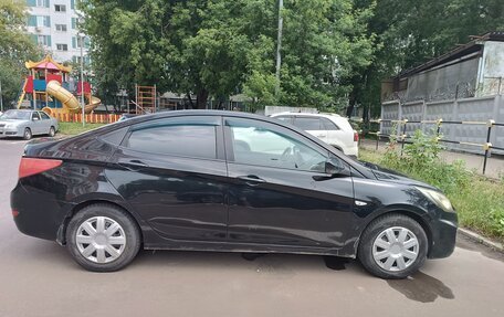Hyundai Solaris II рестайлинг, 2013 год, 650 000 рублей, 5 фотография