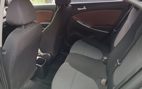 Hyundai Solaris II рестайлинг, 2013 год, 650 000 рублей, 9 фотография