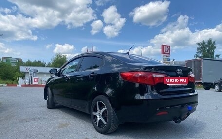 KIA Rio III рестайлинг, 2013 год, 870 000 рублей, 5 фотография