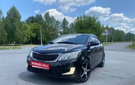 KIA Rio III рестайлинг, 2013 год, 870 000 рублей, 2 фотография