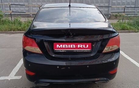 Hyundai Solaris II рестайлинг, 2013 год, 650 000 рублей, 7 фотография