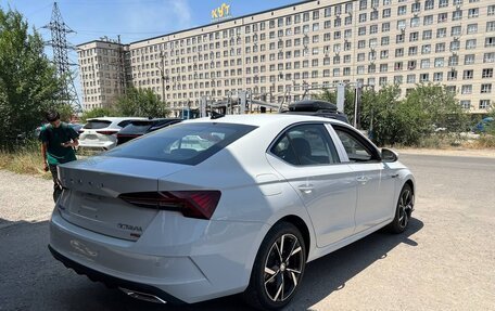 Skoda Octavia IV, 2025 год, 3 300 000 рублей, 5 фотография
