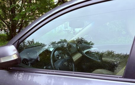 Toyota RAV4, 2009 год, 1 350 000 рублей, 2 фотография