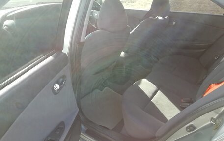 Nissan Primera III, 2003 год, 415 000 рублей, 13 фотография