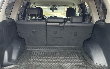 Toyota Land Cruiser Prado 150 рестайлинг 2, 2017 год, 3 900 000 рублей, 5 фотография