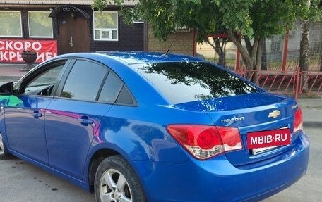 Chevrolet Cruze II, 2011 год, 700 000 рублей, 7 фотография