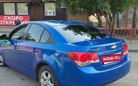 Chevrolet Cruze II, 2011 год, 700 000 рублей, 8 фотография