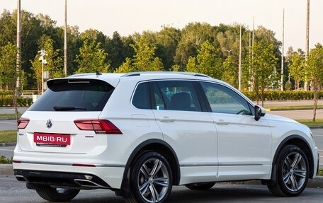 Volkswagen Tiguan II, 2019 год, 3 700 000 рублей, 4 фотография