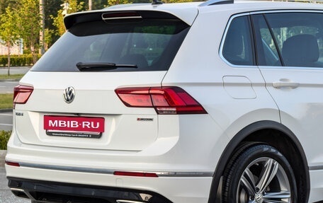 Volkswagen Tiguan II, 2019 год, 3 700 000 рублей, 10 фотография