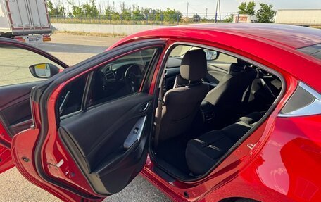 Mazda 6, 2017 год, 2 300 000 рублей, 10 фотография