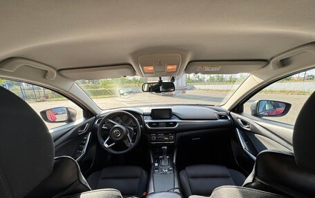 Mazda 6, 2017 год, 2 300 000 рублей, 15 фотография