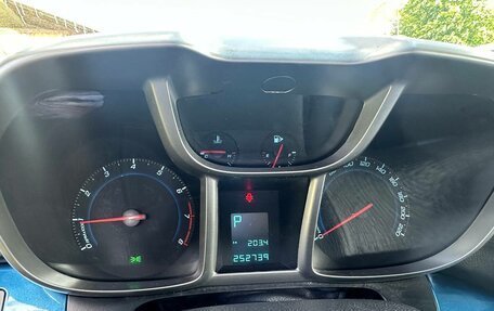 Chevrolet Orlando I, 2012 год, 905 000 рублей, 2 фотография