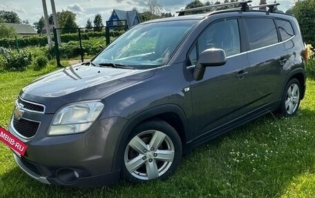 Chevrolet Orlando I, 2012 год, 905 000 рублей, 3 фотография
