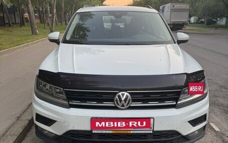 Volkswagen Tiguan II, 2020 год, 2 950 000 рублей, 1 фотография