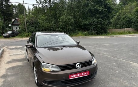 Volkswagen Jetta VI, 2011 год, 650 000 рублей, 1 фотография