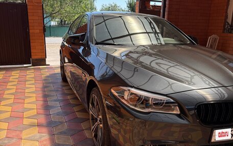 BMW 5 серия, 2012 год, 2 150 000 рублей, 3 фотография