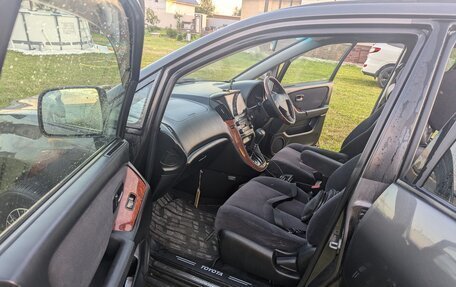 Toyota Harrier, 2002 год, 1 250 000 рублей, 13 фотография
