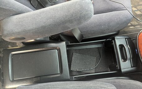 Toyota Harrier, 2002 год, 1 250 000 рублей, 25 фотография