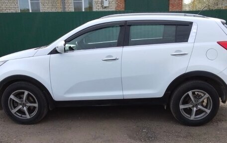 KIA Sportage III, 2013 год, 1 100 000 рублей, 2 фотография