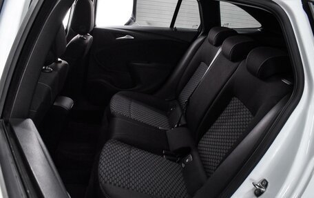Opel Astra K, 2018 год, 1 334 000 рублей, 9 фотография