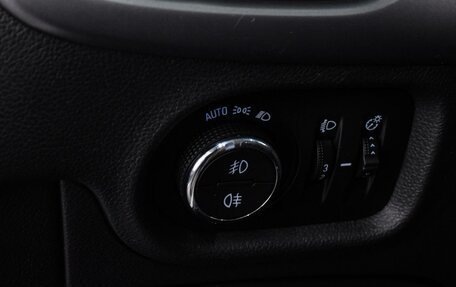Opel Astra K, 2018 год, 1 334 000 рублей, 16 фотография