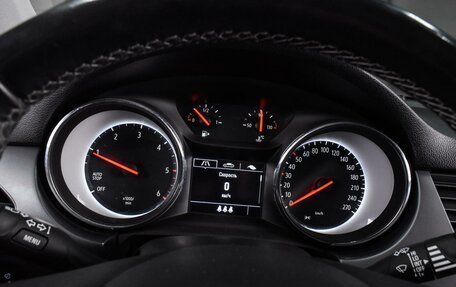Opel Astra K, 2018 год, 1 334 000 рублей, 19 фотография