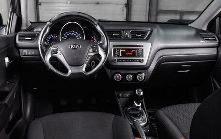 KIA Rio III рестайлинг, 2016 год, 999 000 рублей, 6 фотография